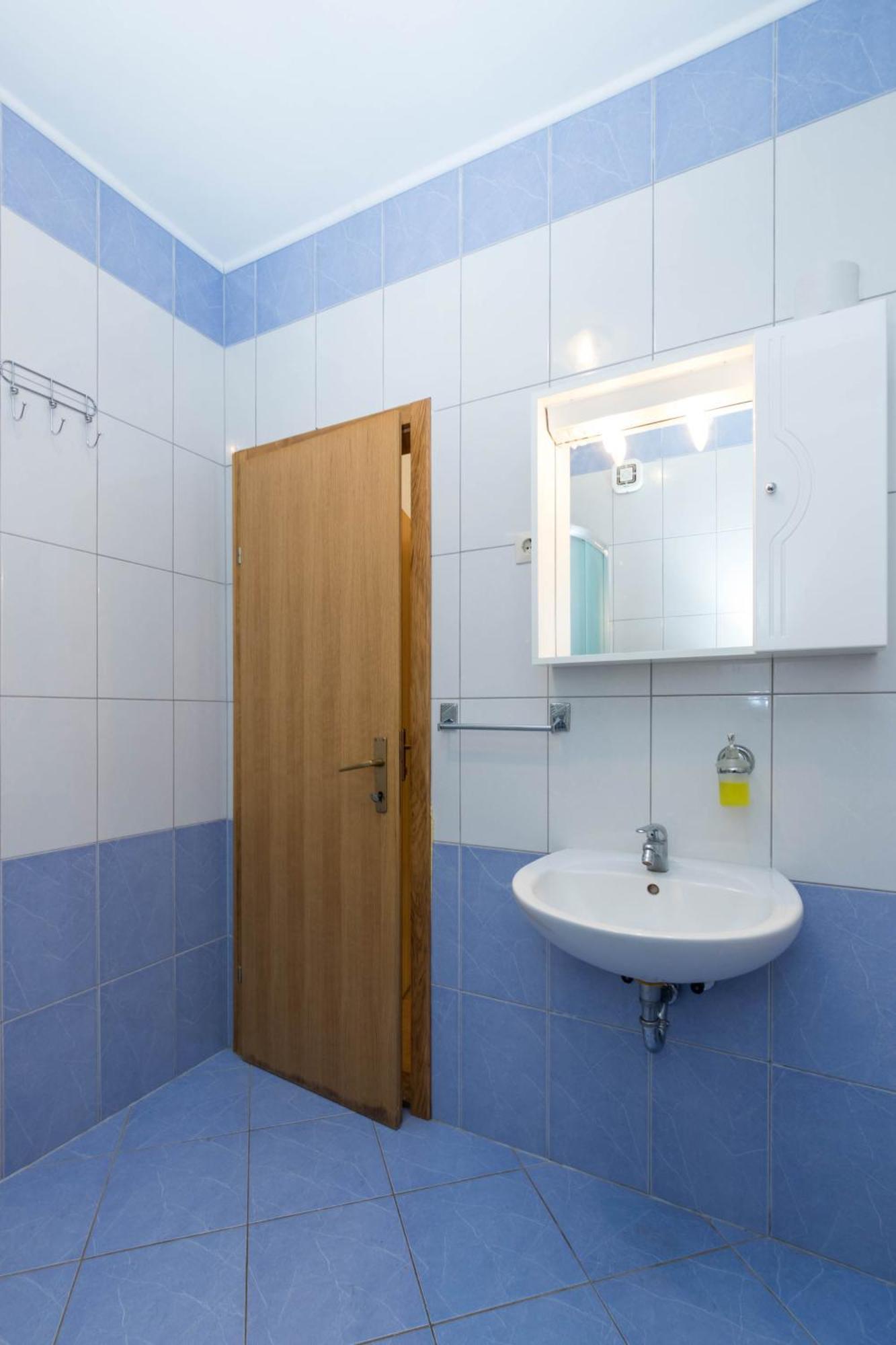 Apartments Cipetic Kaštela Екстериор снимка