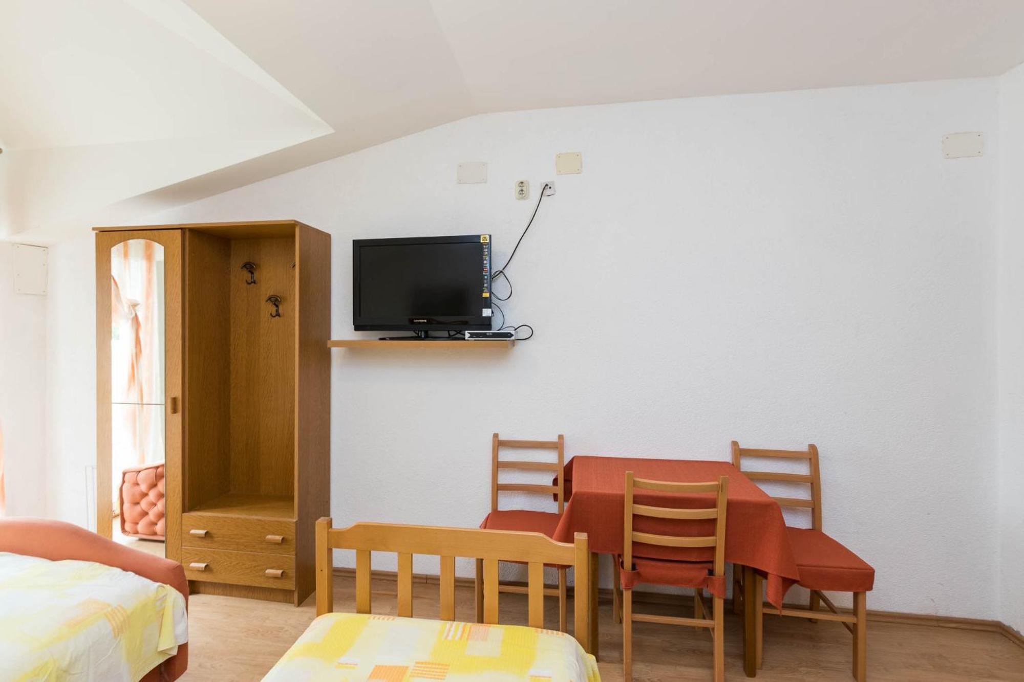 Apartments Cipetic Kaštela Екстериор снимка