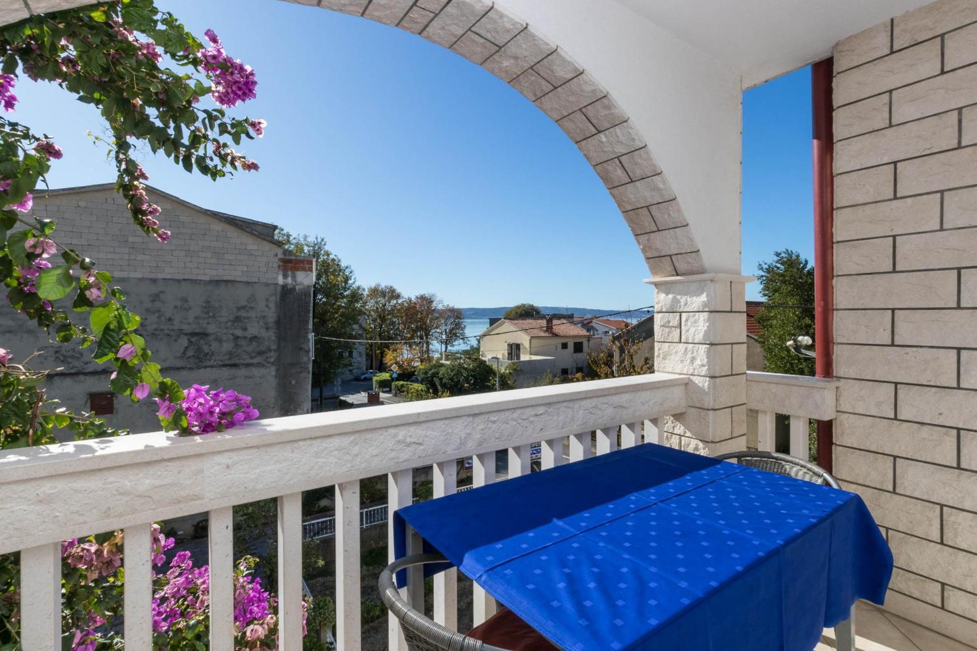 Apartments Cipetic Kaštela Екстериор снимка